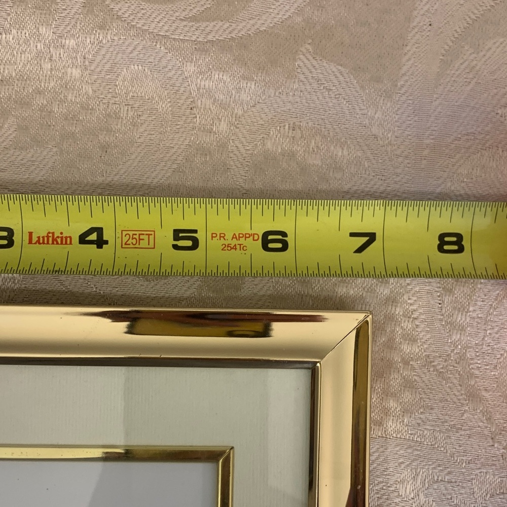 Classic Gold Photo Frame and gold fillet with Cream Mat - Picture 4 of 4